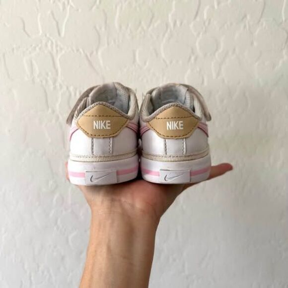 Nike Toddler Pink / White Court Borough Low - Size 8.5 - Picture 4 of 5